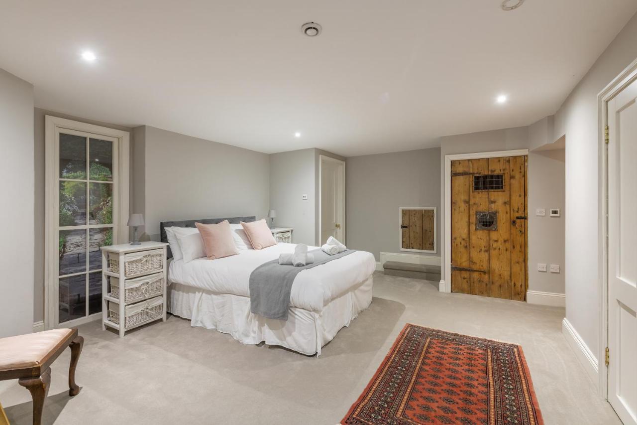 Georgian 2 Bed Apartment With 3 Bathrooms And Parking Eksteriør billede