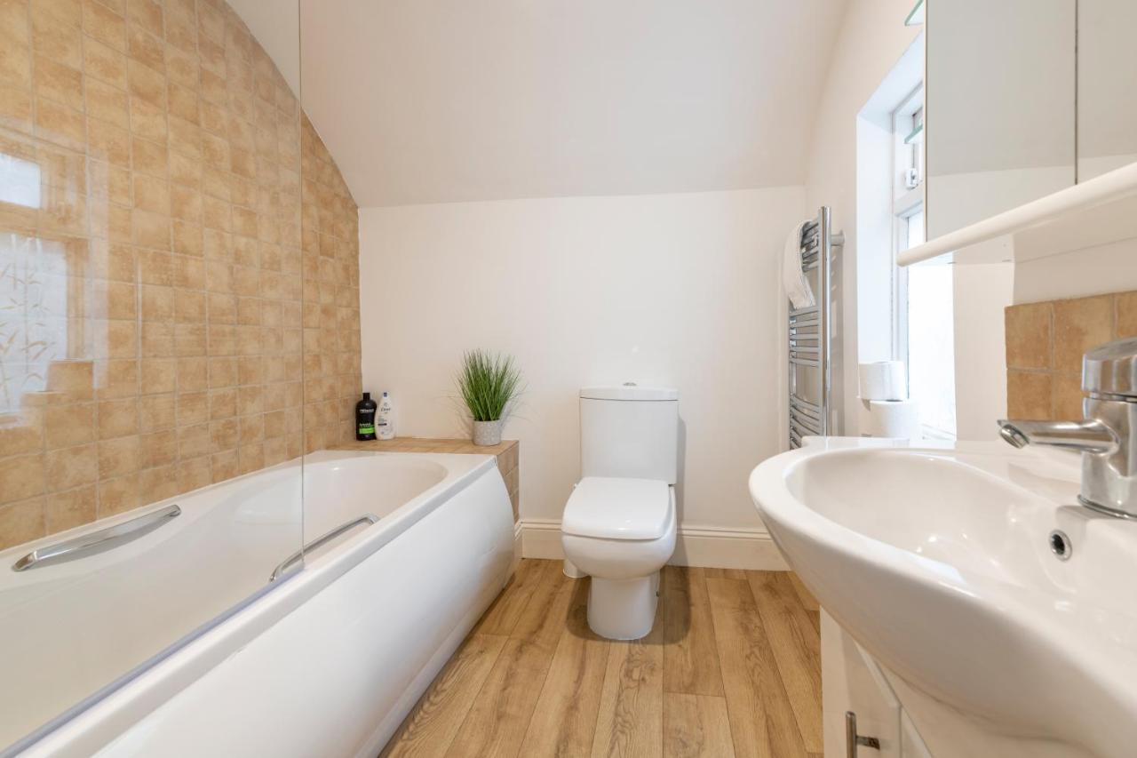 Georgian 2 Bed Apartment With 3 Bathrooms And Parking Eksteriør billede